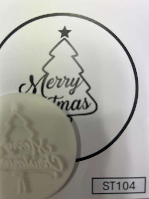 ST104 Cupcake Stamp Merry Christmas