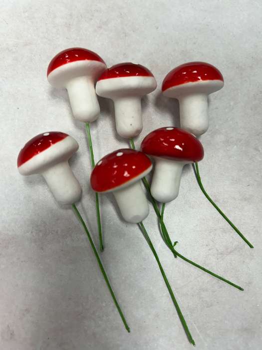 3cm Polystyrene Mushroom Cake Topper 6pc