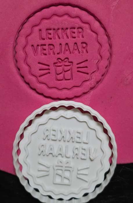 ST126 Lekker Verjaar Cupcake Stamp