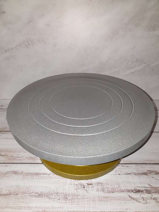 Heavy duty rotating cake stand. 34cm, turn table