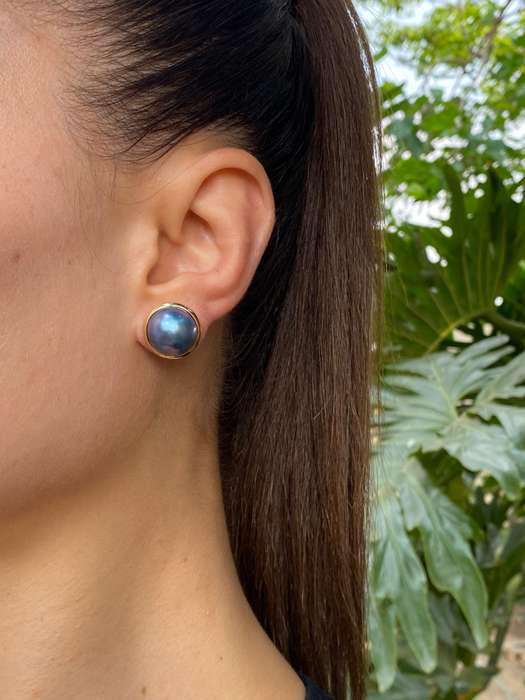 9K gold round mabé pearl earrings and enhancer set.