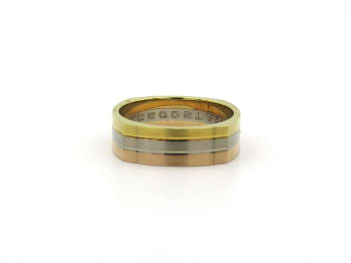 18K tri-colour gold diamond ring, circa 1970's.