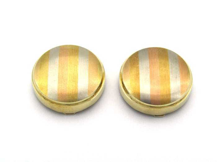 18K gold tri-colour gold button covers by UnoAerre, circa 1970's.