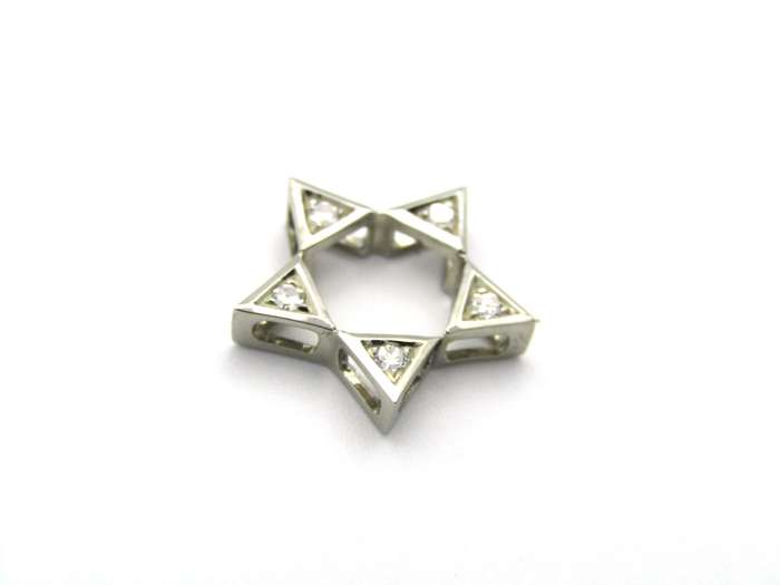 18K gold diamond star pendant, circa 1940's.