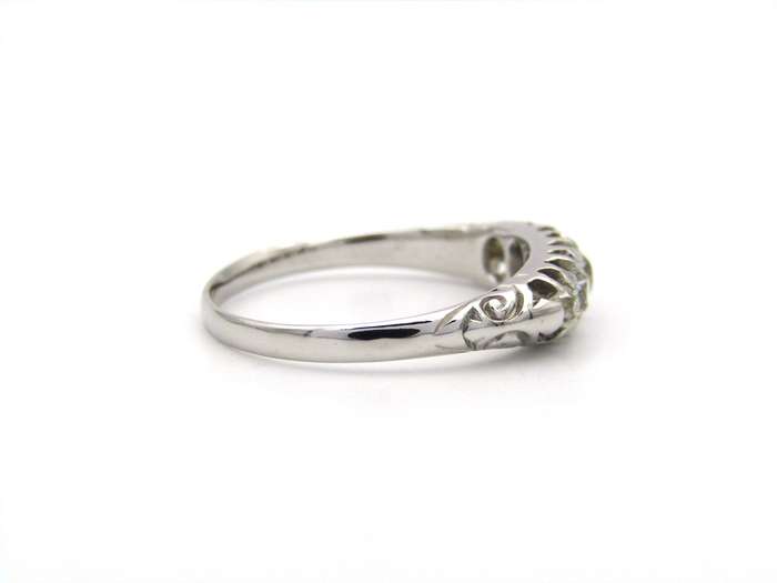 18K gold Victorian diamond ring, Sheffield, circa 1880's