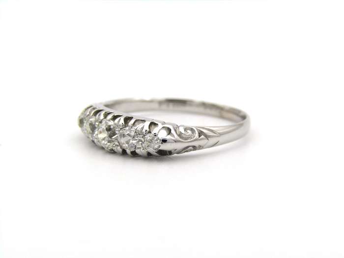 18K gold Victorian diamond ring, Sheffield, circa 1880's