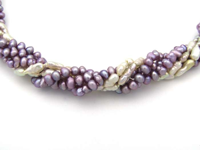 14K gold freshwater pearl necklace, circa 1970's.