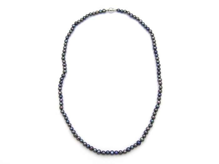 14K gold freshwater pearl necklace.