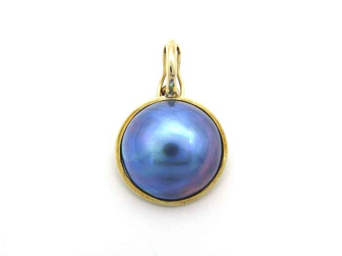9K gold round mabé pearl earrings and enhancer set.
