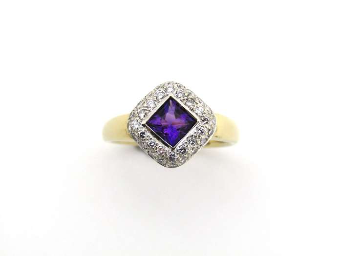 18K gold amethyst and diamond ring.