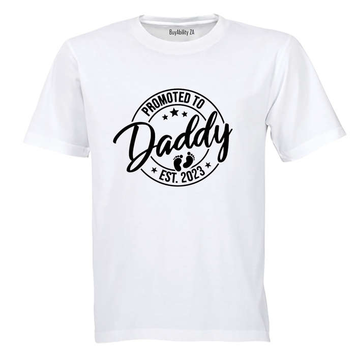 Daddy EST 2023 - Adults - T-Shirt
