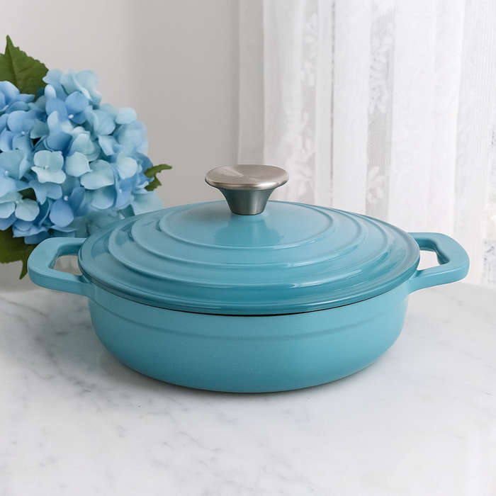 La Cocina Cast Iron Shallow Casserole 22cm 1.9L (one pot only)