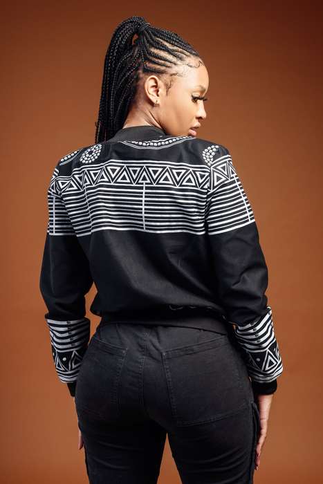 Women's KwaNtu Summer Bomber Jacket- Black 02