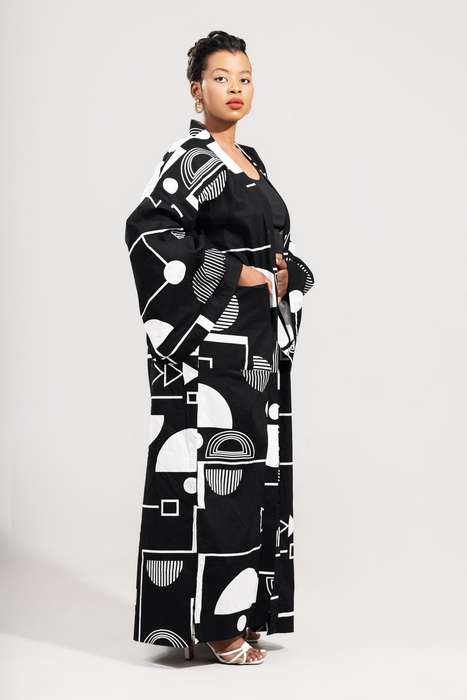 Women's Amina Kimono (Kumkanikazi)