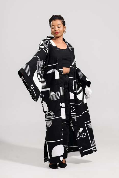 Women's Amina Kimono (Kumkanikazi)