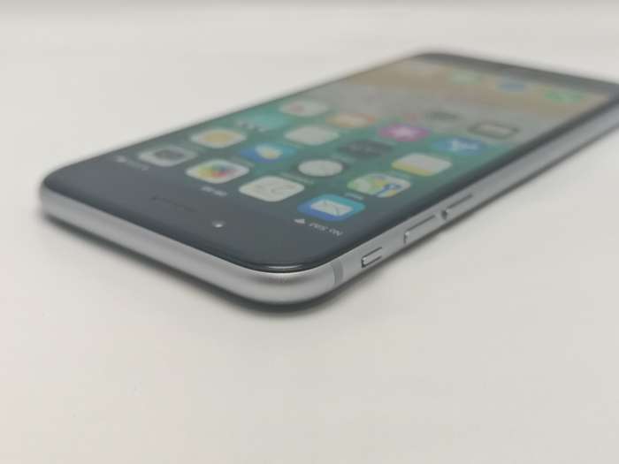 iPhone 6 Space Gray 16GB - No Touch ID - Good Condition! Amazing Value!