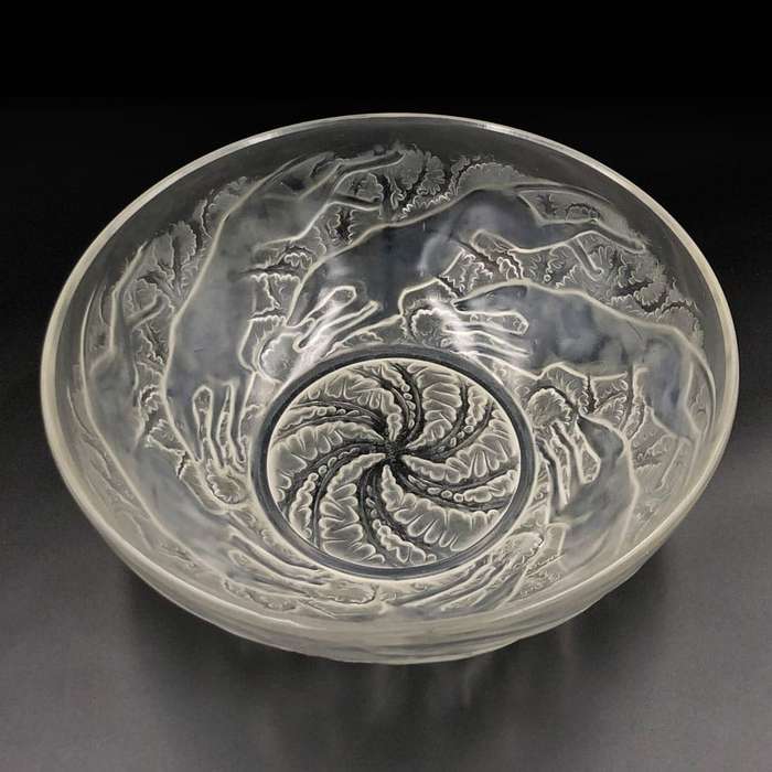 Rene Lalique Art Deco Chiens Bowl C1930