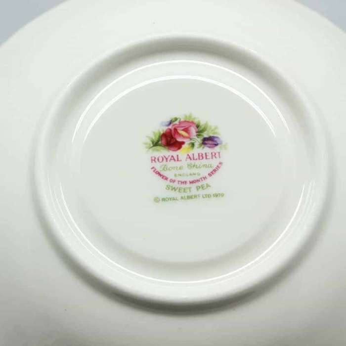 Royal Albert Flowers Of The Month April Sweet Pea Pattern Trio