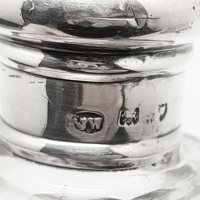 Hallmarked Silver Toiletry Bottle London 1904