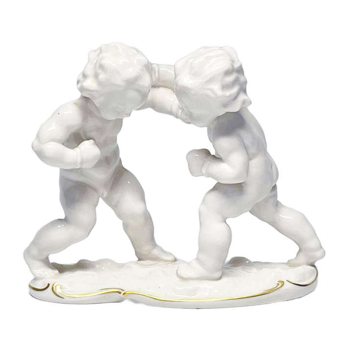 Hutschenreuther Selb Cherubs Putti Boxing Figurine