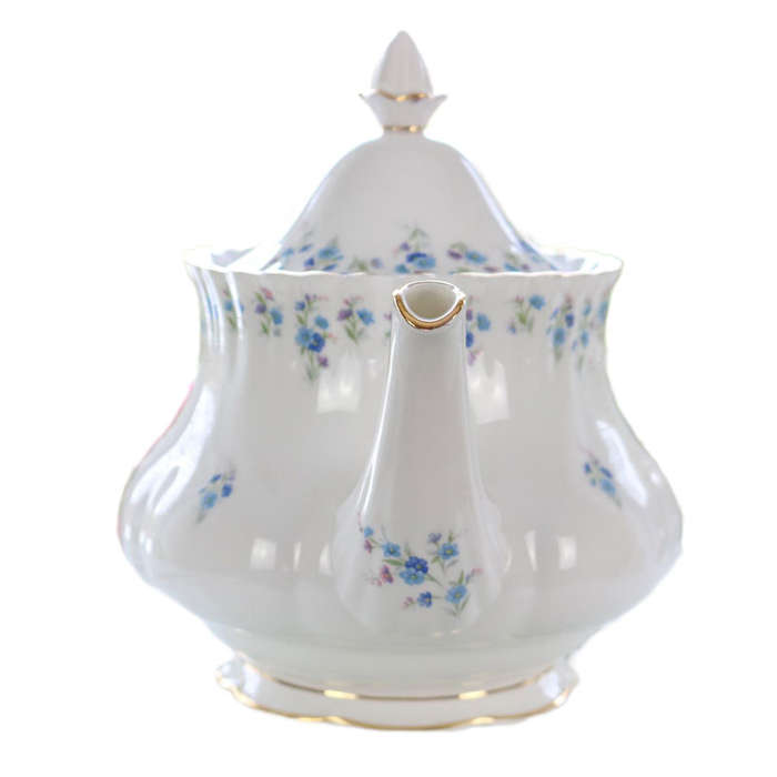 Royal Albert Memory Lane Tea Pot Large