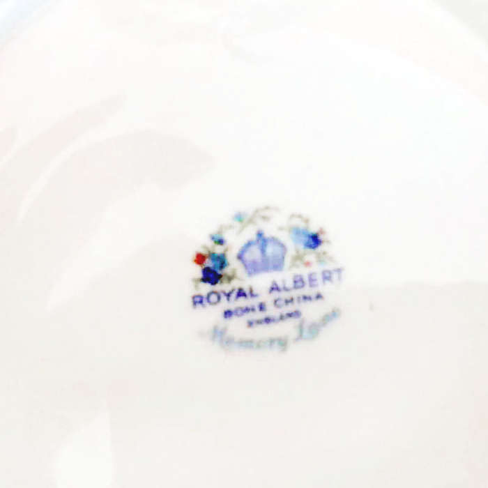 Royal Albert Memory Lane Tea Pot Large