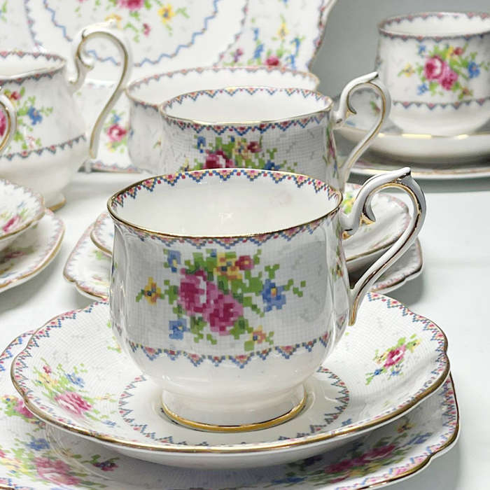 Royal Albert Petit Point 21 Piece Tea Set
