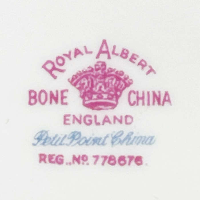 Royal Albert Petit Point Fluted Bon Bon