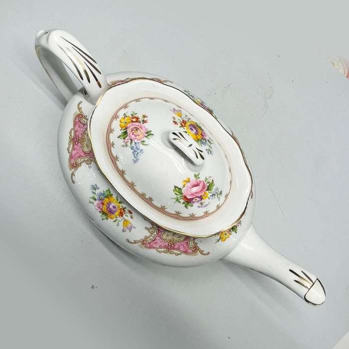 Royal Albert Lady Carlyle Teapot C1940