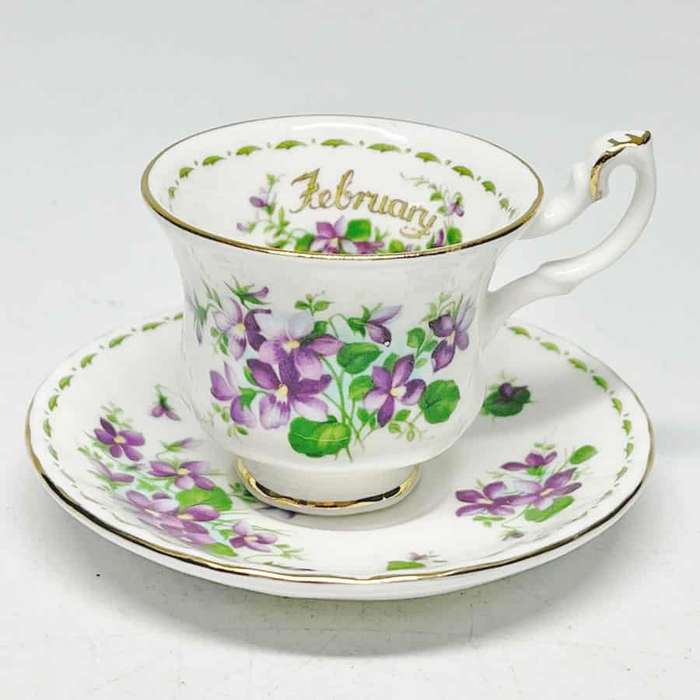 Royal Albert  Series Flowers of the Month Miniature Duo February