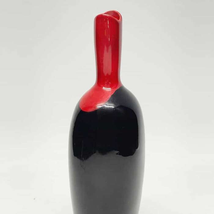 Royal Doulton Flambe Rouge Et Noir 1603