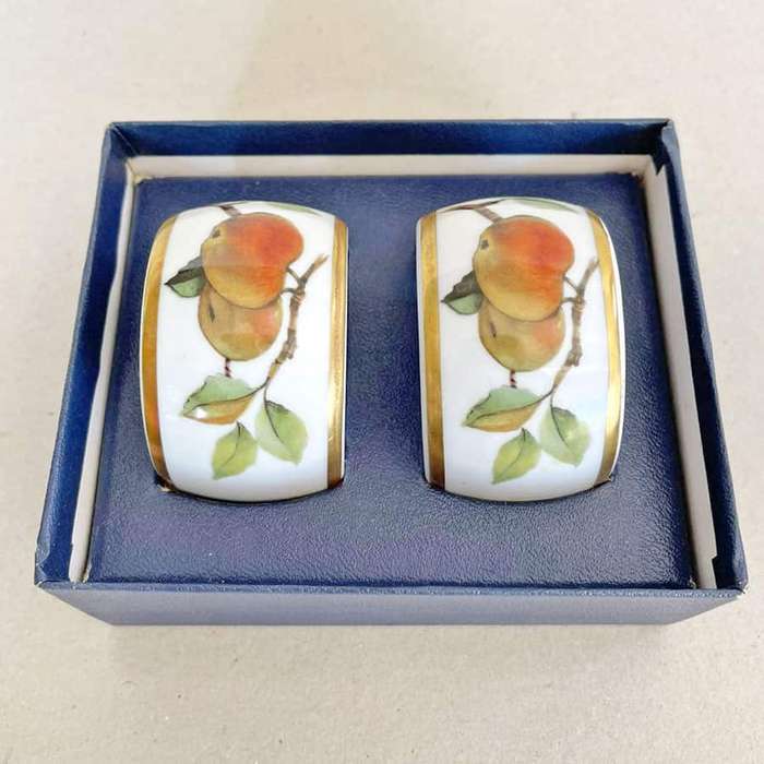 Royal Worcester Evesham Boxed Pair Serviette Rings