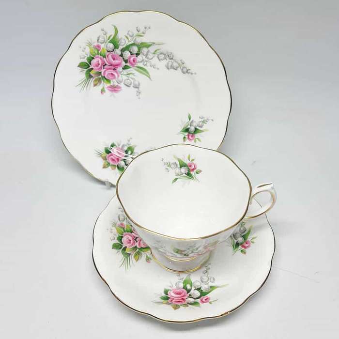 Royal Albert Lily Of The Valley Tea Trio