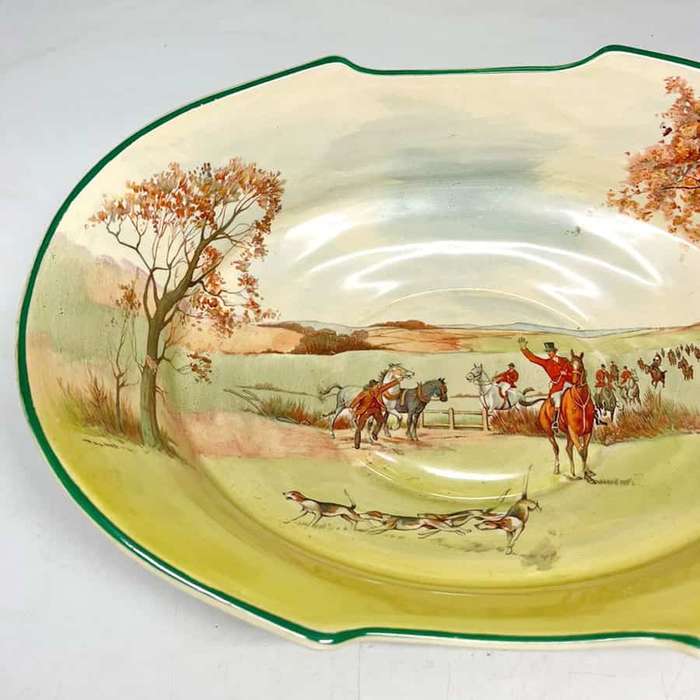 Royal Doulton Fox Hunting Green Rimmed Bowl D5104