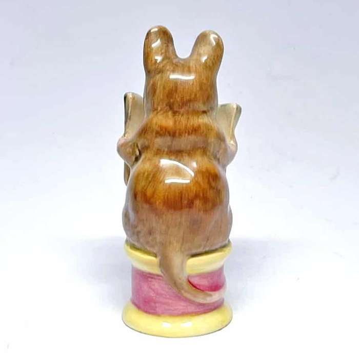 Beswick Beatrix Potter Tailor of Gloucester BP2