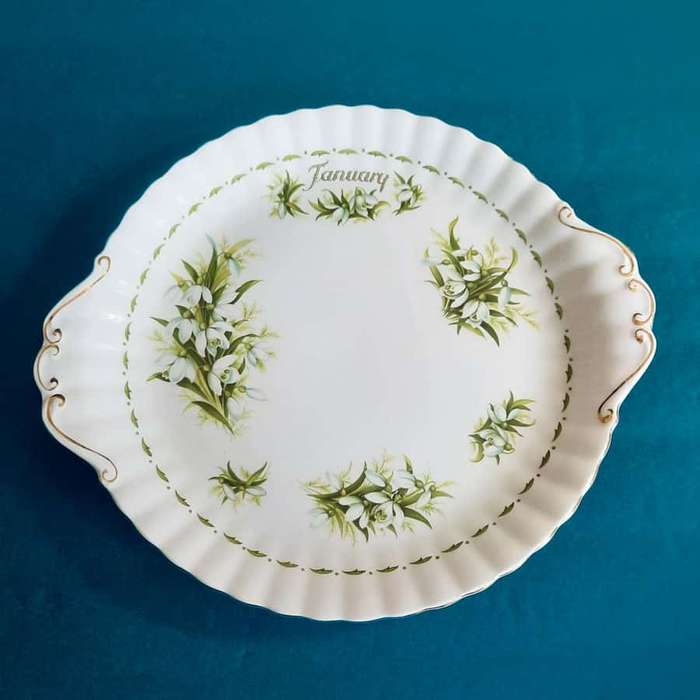 Royal Albert January Large Cake Plate Flowers Of The Month
