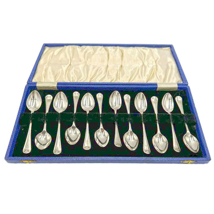 Hallmarked Silver Set of 12 Tea Spoons Birmingham 1902