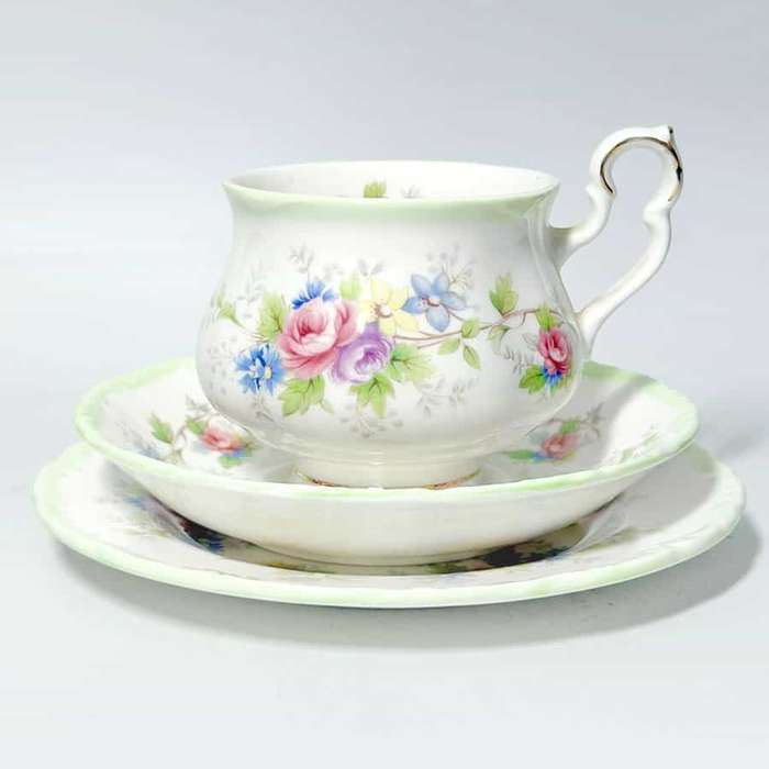 Royal Albert Colleen Victoria 21 Piece Tea Service