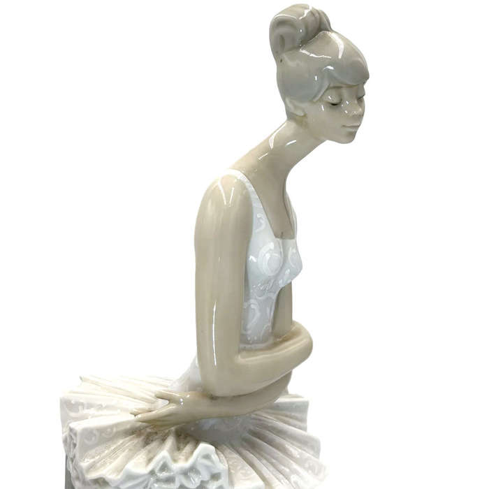 Lladro Ballerina Poised In A Pensive Move