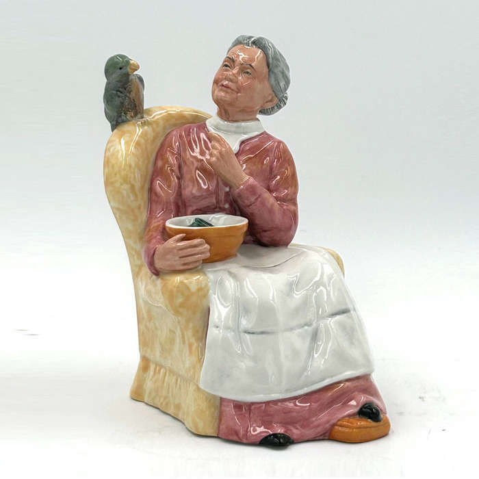 Royal Doulton Figurine Pretty Polly HN2768