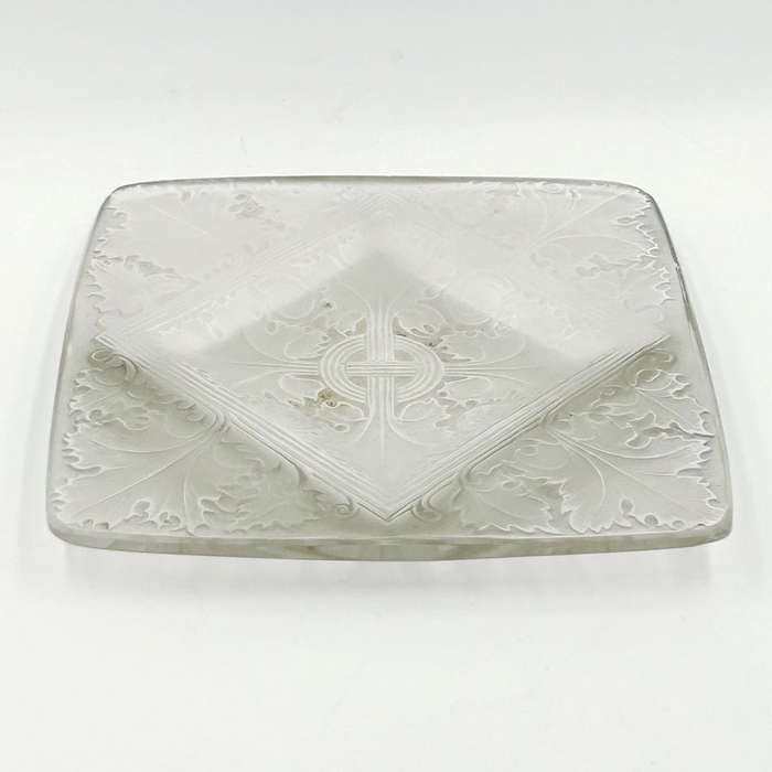 Lalique Vezelay Frosted Art Nouveau Leaf Design Ashtray C1924