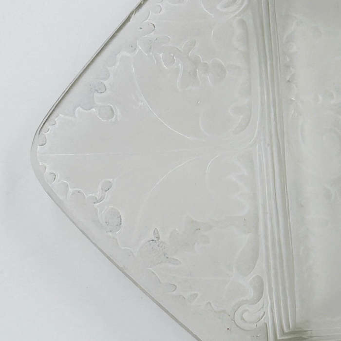 Lalique Vezelay Frosted Art Nouveau Leaf Design Ashtray C1924