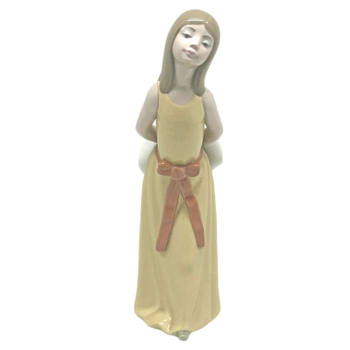 Lladro Figurine Naughty Girl With Straw Hat 5006