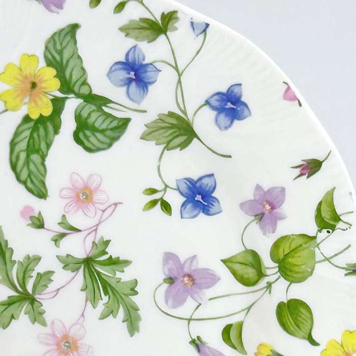 Queens Country Meadow Tea Trio