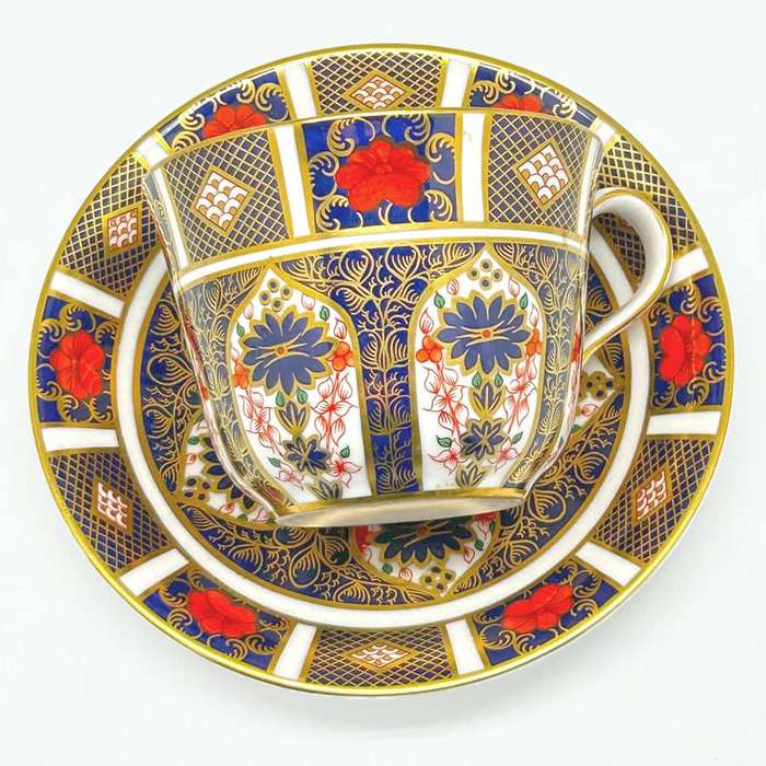 Royal Crown Derby Old Imari Large Breakfast Cup and Saucer 1128