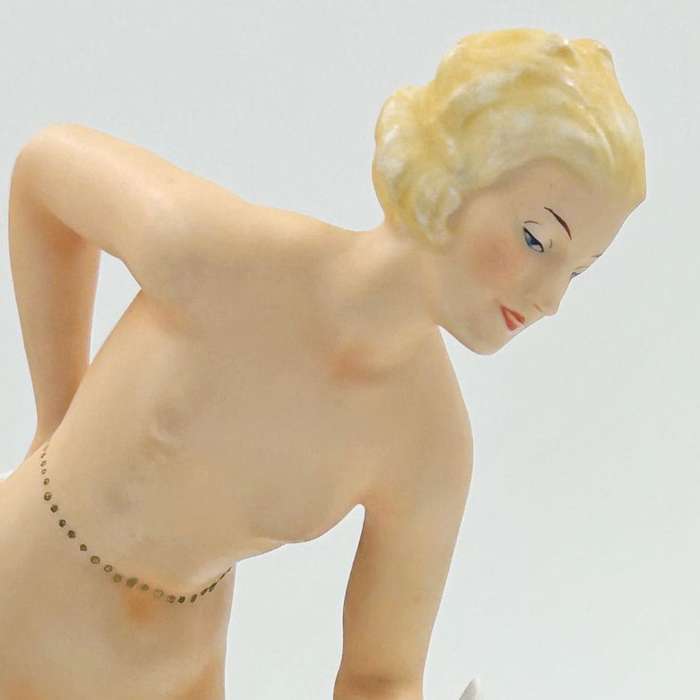 Schaubach Kunst Porcelain Figurine Lady With Deer