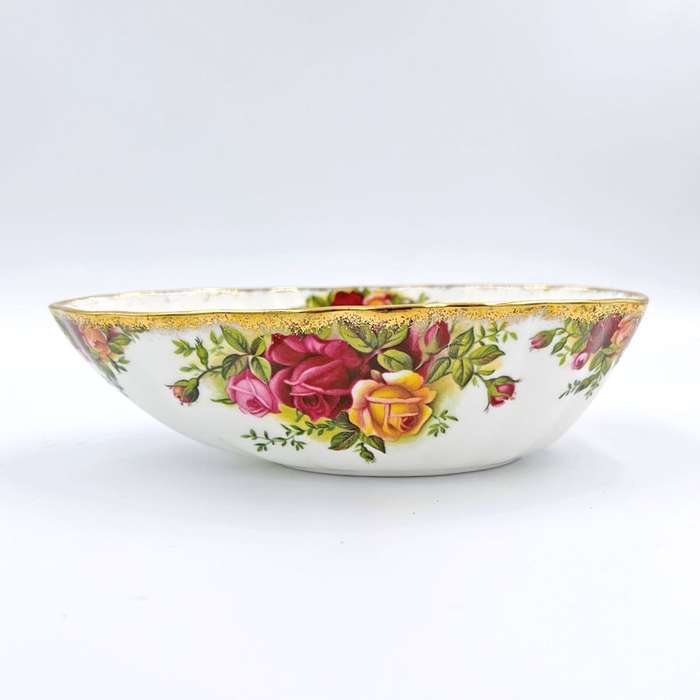 Royal Albert Old Country Roses Egg Shape Bon Bon