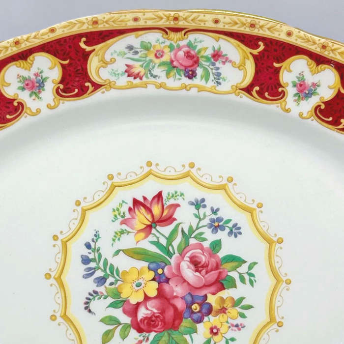 Royal Albert Lady Hamilton Platter 32cm