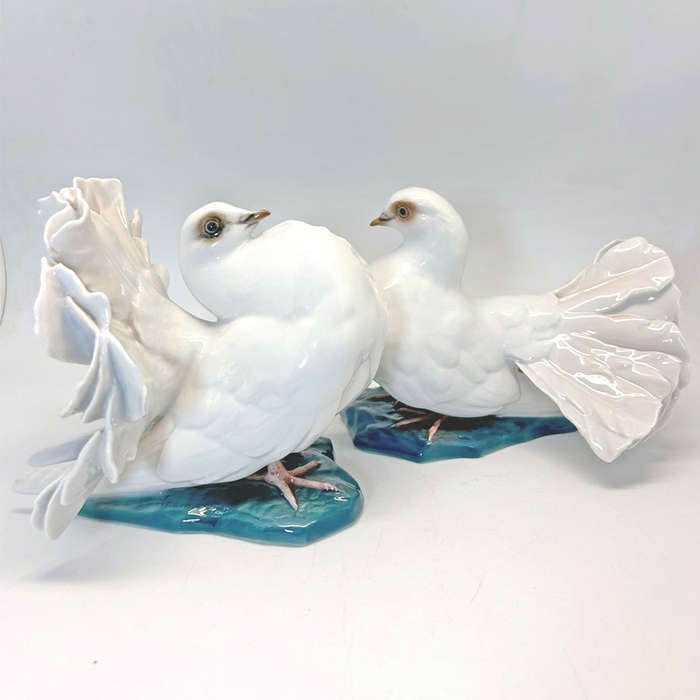 Rosenthal Pair Courting Doves Figurines Designed By Fritz Heinenreich C1950
