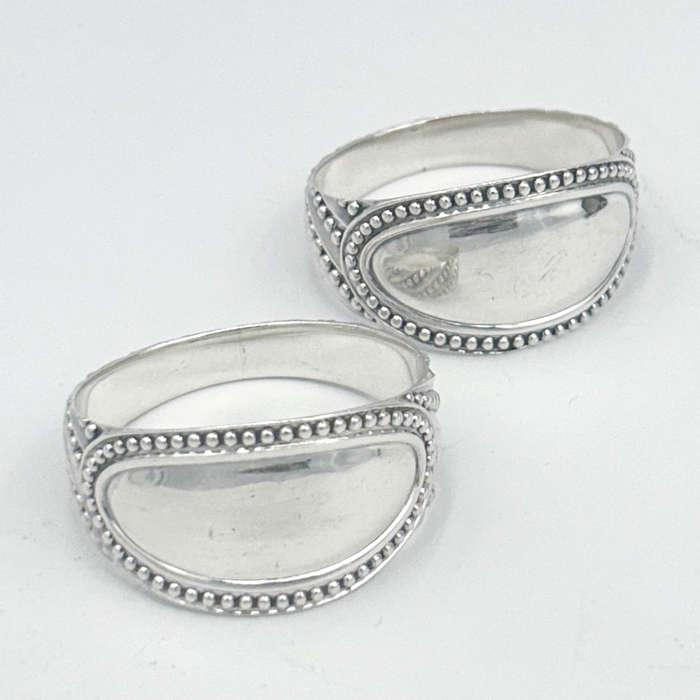 Pair Hallmarked Sterling Silver Serviette Rings Sheffield 1889